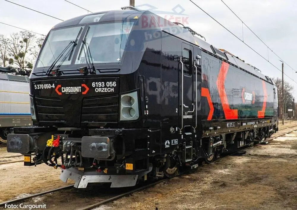 21635 PIKO - H0 - Elektrická lokomotiva Vectron EU46 "CargoUnit", DCC se zvukem
