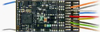 MN330R Zimo - miniaturní lokodekodér s konektorem NEM 652 (8-pin) na vodičích
