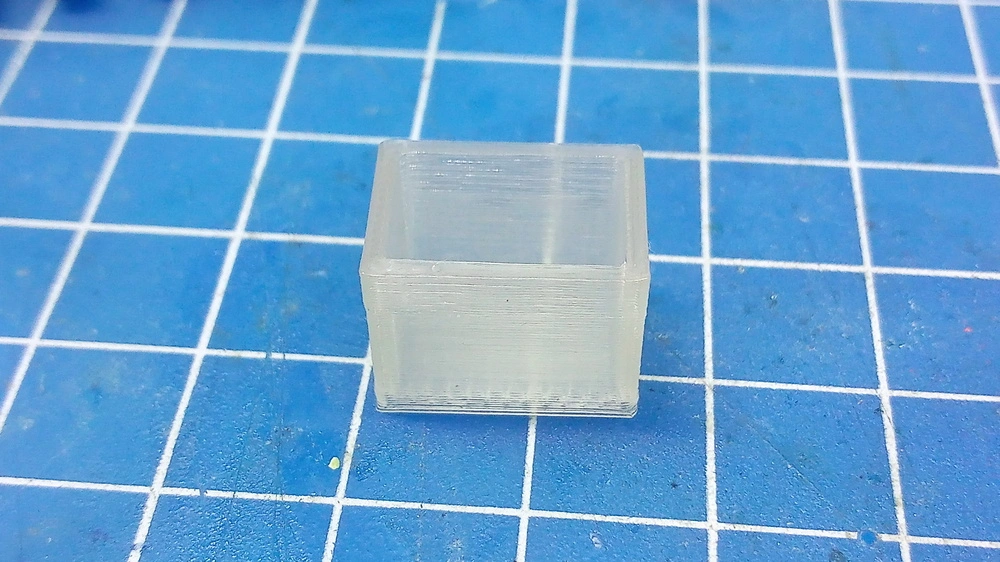 Ozvučnice ES9x16 - 4mm základní průhledná