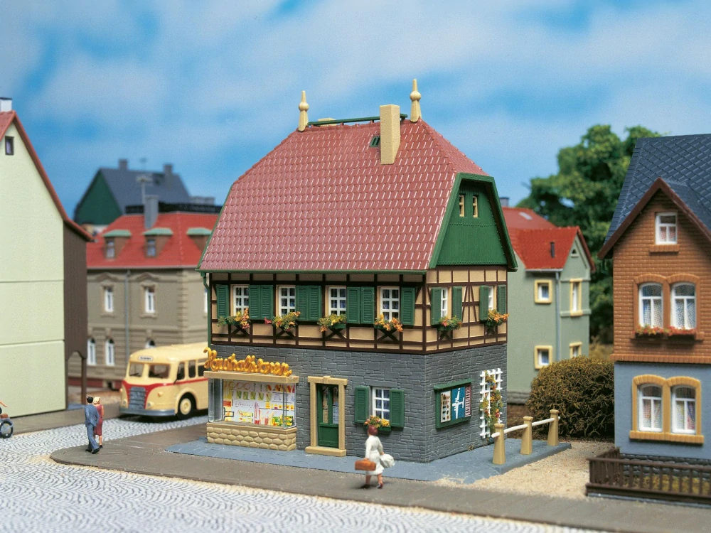 H0/TT - Obytný dům s obchodem