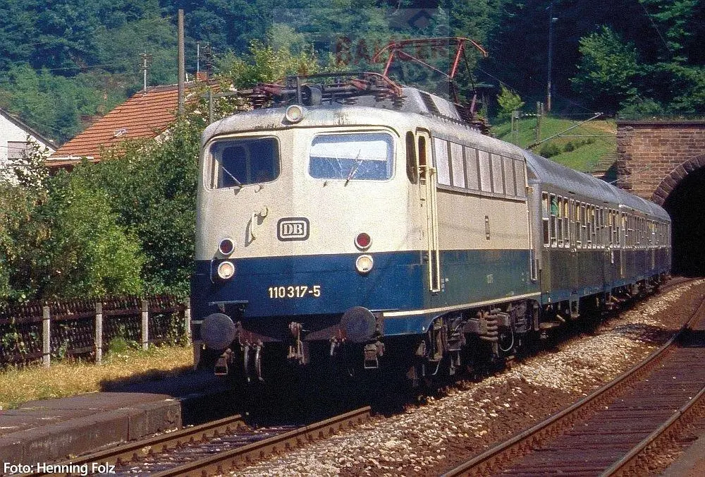 51816 PIKO - H0 - Elektrická lokomotiva BR 110, DCC se zvukem