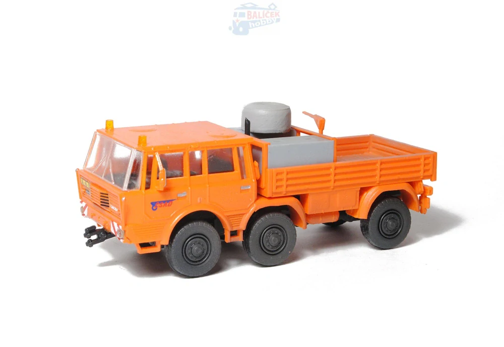 Tatra 813 6×6 TP ČSAD 1:87