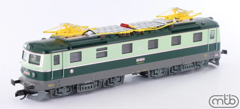 TT - elektrická lokomotiva 183 006 ZSSK šestikolák