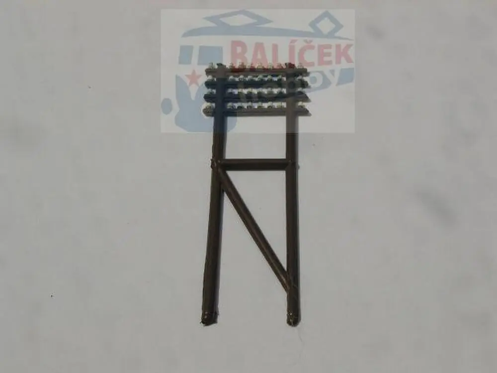 Telegrafní sloup „H“ 60ks 1:87