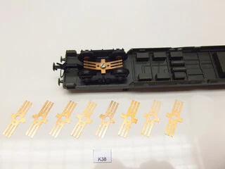 K38, Kontakty KaModel pro osvětlení vozů HO/TT, 8ks