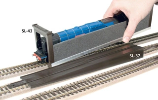 SL-37 PECO - nakolejovač