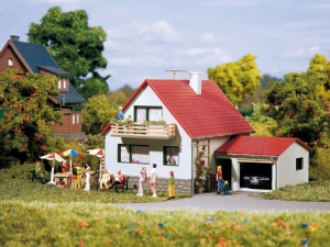 H0/TT - Rodinný dům s garáží