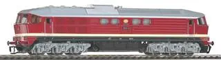 TT - Dieselová lokomotiva BR 130