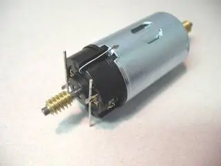 36000 PIKO - Motor se šnekem