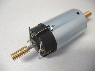 36005 PIKO - Motor se šnekem pro US Mogul