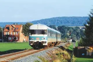 40263 PIKO - Motorová jednotka BR 624, 3-dílná