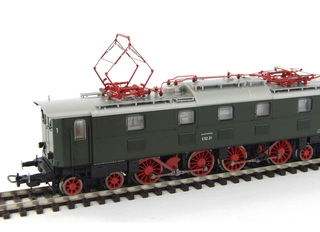 51823 PIKO - H0 - Elektrická lokomotiva řady E 52