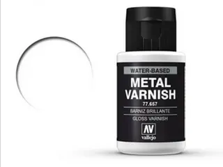  Vallejo 77657 Gloss Metal Varnish (32ml)