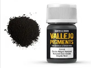  Vallejo Pigments 73115 Natural Iron Oxide (35ml)