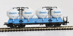 Vůz na sypké hmoty Uacs Cemix 2