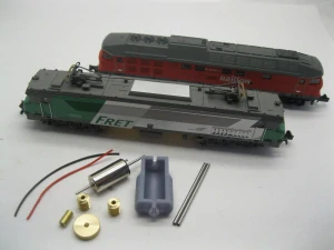 Minitrix DR BR 132, BR 142, BR 234, DB NS BR 232, SNCF CC 6500, CC 72000with flywheel. & Dig interface