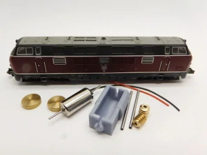 Minitrix V 200, V 270, BR 220, BR 221