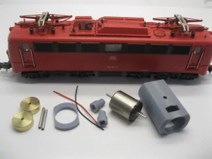 Roco u.a. BR 01, BR 23, BR 17, BR 18.1, BR 23, BR 44, BR 58, BR 80, BR 101, BR 103 ? E 03, BR 110, BR 111, BR 112, BR 114, BR 116, E 17, BR 118 ? E 18, BR 139, BR 140, BR 141 ? E 41, BR 150 ? E 50, BR 151, BR 181.2, Br 191, BR 194 ? E 94, BR 216 ? V160, B