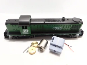 Roundhouse Alco RS3 (2380 series)