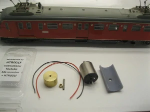 Trix Express / International/ Punktkontakt Adler, BR 24, BR 64, BR 01, S3/6, BR 18.6, Br 42, BR 80, Ae 4/4, E 50, E 40, BR 194 (E 94), BR 184, BR 112 (E 10.12), BR 110 (E 10.3), BR 218 (V160), BR 221 (V200), V36, ELD2, VT08Trix Twin Modelle DC (>1956 )