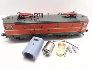Roco Hectorrail BR 143, RC2, RC3, RC4, RC5, RC6 SJ / Green Cargo / ITAB, EL 16 NSB / Cargonet / TGOJ, ÖBB Rh 1043/1044/1144, SOB Re 4/4 IV, SOB Re 446, SJ RM