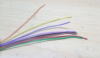 Drátek NMRA laněný - modrá - průměr 0,38mm vhodné pro TT