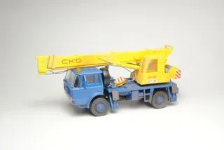 Tatra 813 4×4 AD125 1:87
