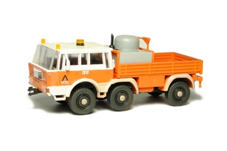 Tatra 813 6×6 TP DP 1:87
