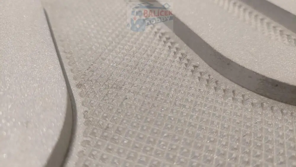 Číslo velikost 890mm s reliéfem