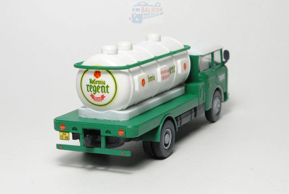 Škoda 706 MT AC 60/3 Regent 1:87