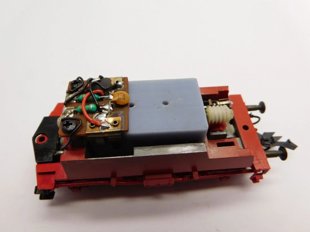 Roco DB DR DRG BR 57, KPEV G10, ™BB Rh 657, SNCF 050 B, FS Gr 473 (Motor mit 2 Schnecken)