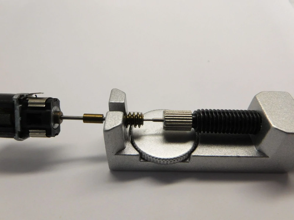 Stahovák ozubených kol