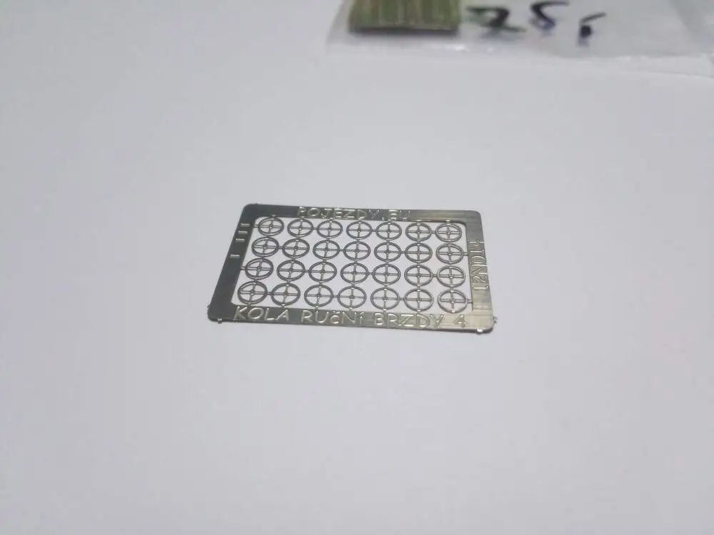 TT - Kola ruční brzdy - 4 paprsky