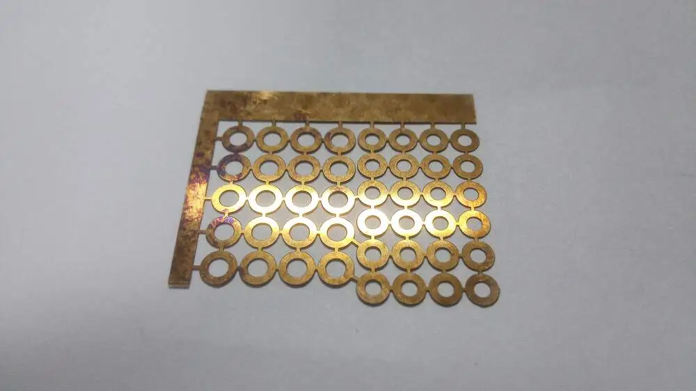 Vymezovací podložky 2,0 a 1,5 x 0,1 mm (20+24ks)