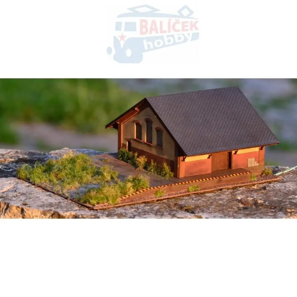 Stav. Skladiště Česká Metuje H0