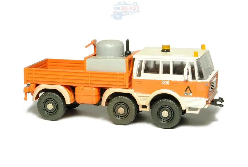 Tatra 813 6×6 TP DP 1:87