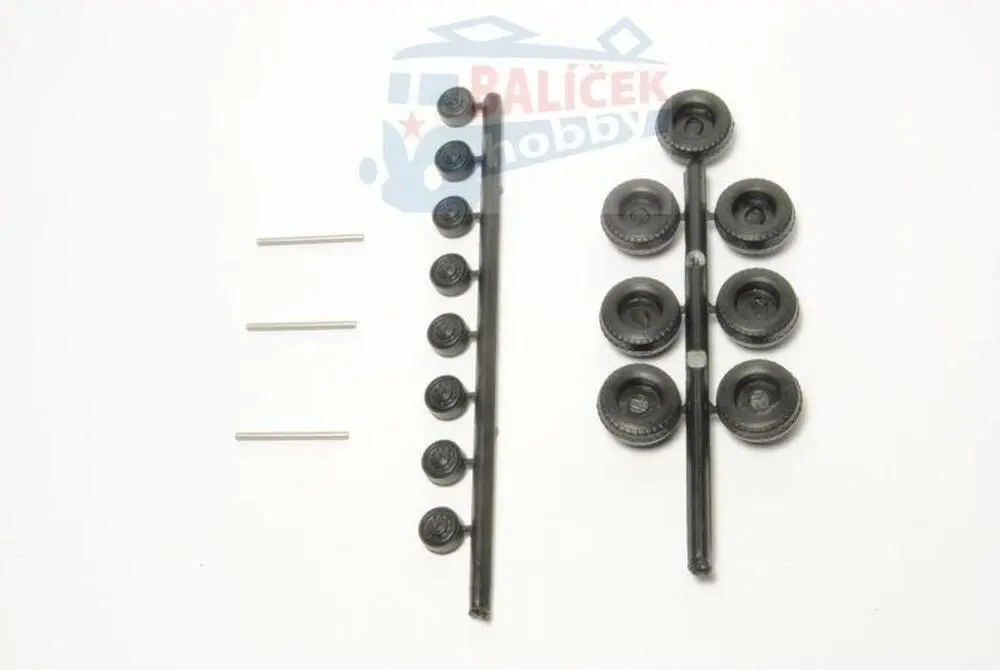 Silniční kola pro T-813 1:87