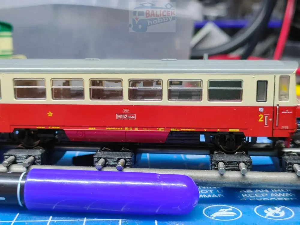 Zafrézovaný reproduktor pro M152/810 H0/TT