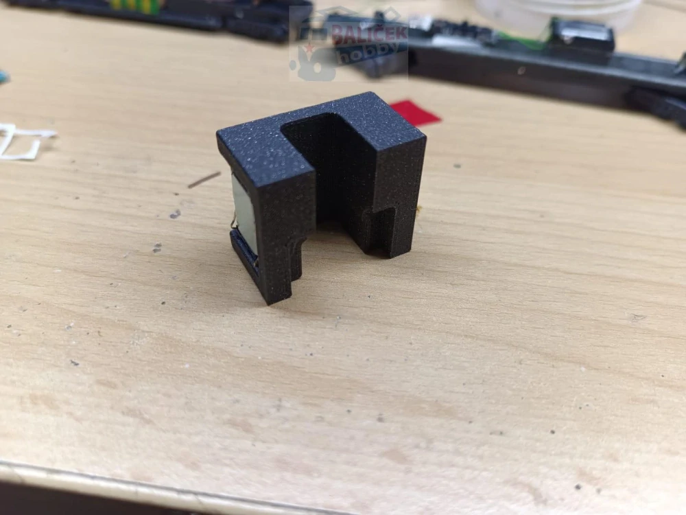 Ozvučnice pro E109 - TRIX - H0