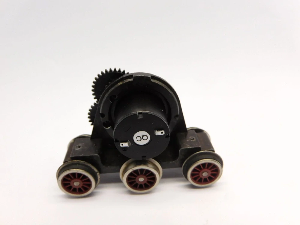 Fleischmann BR 01, 03, 24, 50, 51, 65, 70, 80, 89, 103, 110, 111, 120, 132, 151, 169, 218, 221, 260, 261, 360, 361, 363, E 10, E 44, E 69, MV 9, V 60, V 160, V 200, V 270, VT 798, Nohab, NS 1200, NS Plan V, ™BB Rh 1043, SBB Ae 6/6, SBB Re 4/4, SNCB Reeks