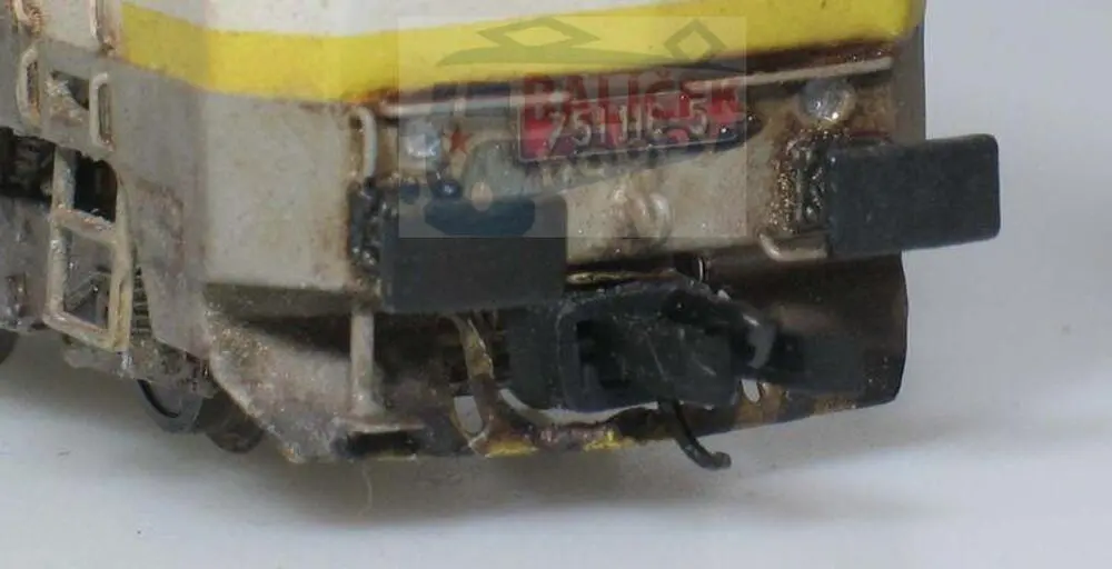  Sada nárazníků pro lokomotivy 1:120