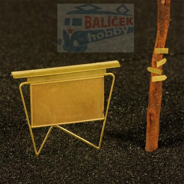 H0 - Stojan pro mapy KČT s rozcestníkem