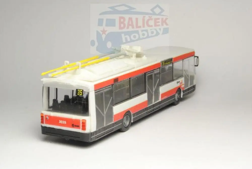 Škoda 21Tr DP Brno 1:87