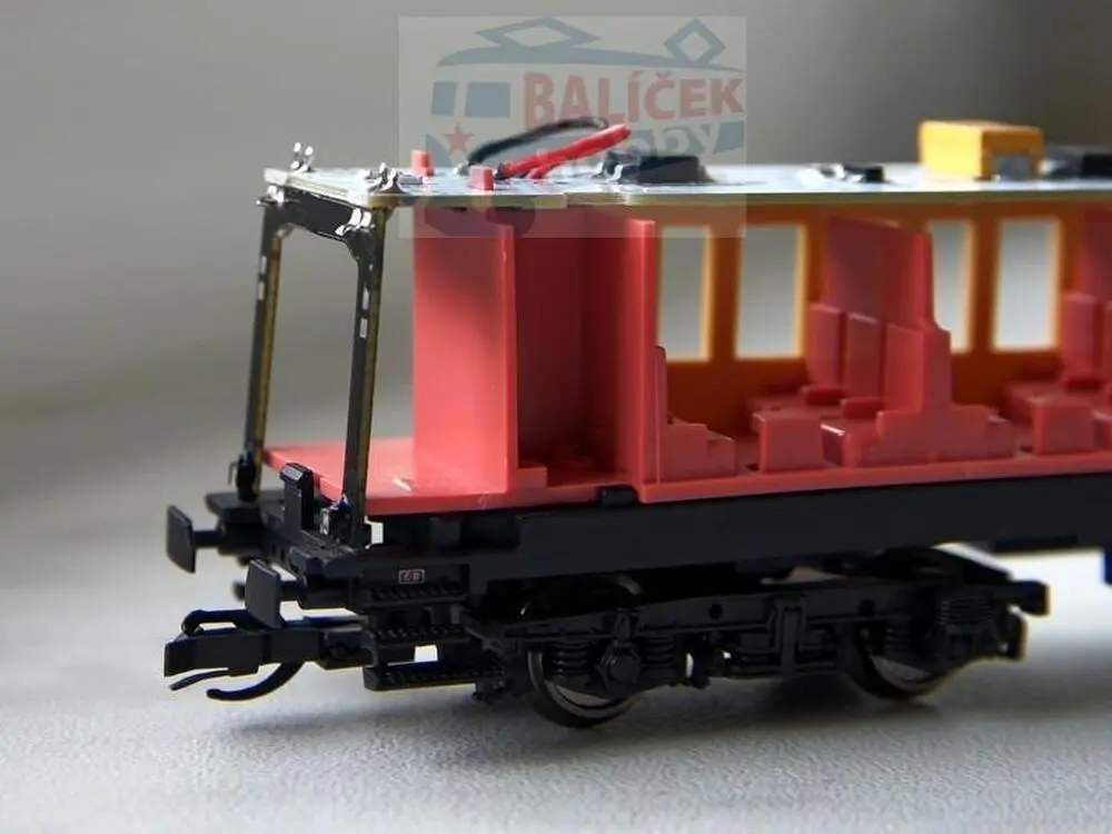 Koncové osvětlní pro vozy Y/B 70 TT - Peli