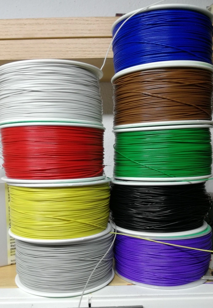 Drátek NMRA - černá - pevné jádro