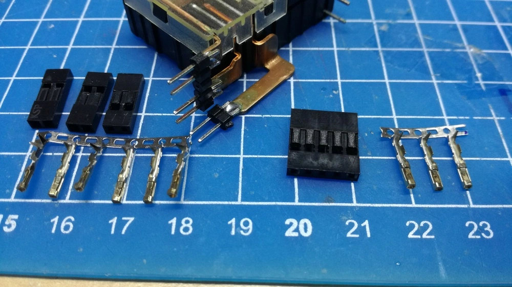 Konektor zpětné vazby TT/N - sada