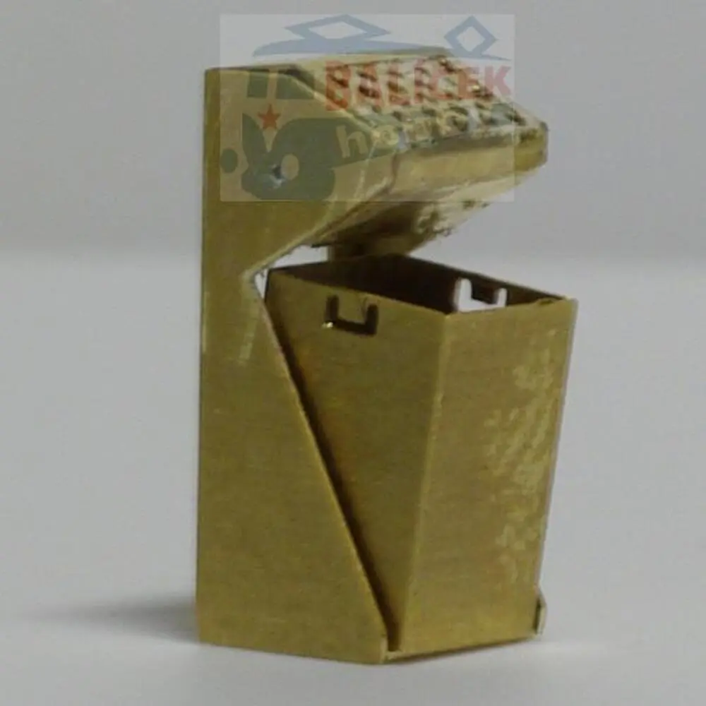 H0 - Odpadkový koš s popelníkem (4ks)