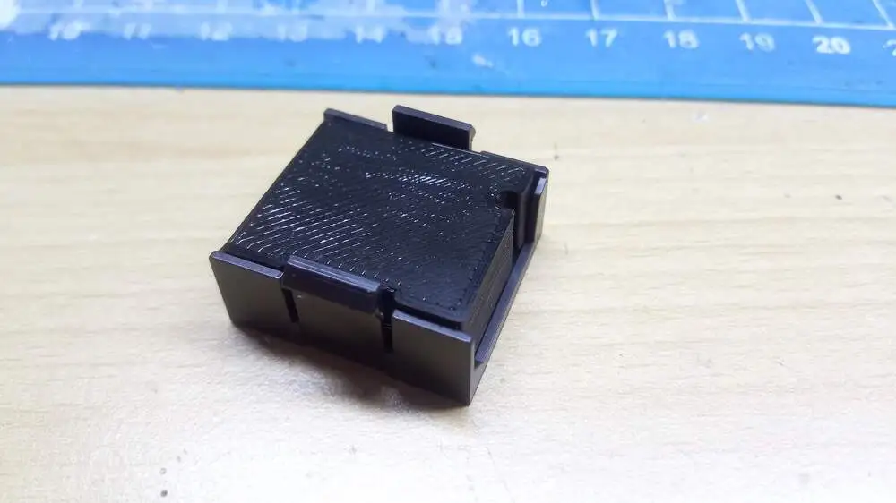 Ozvučnice pro BR211 - ROCO - H0 - komplet