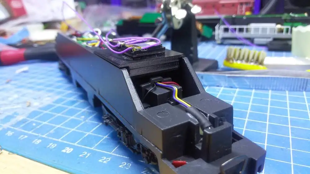 Ozvučnice pro BR183 Taurus - PIKO - H0